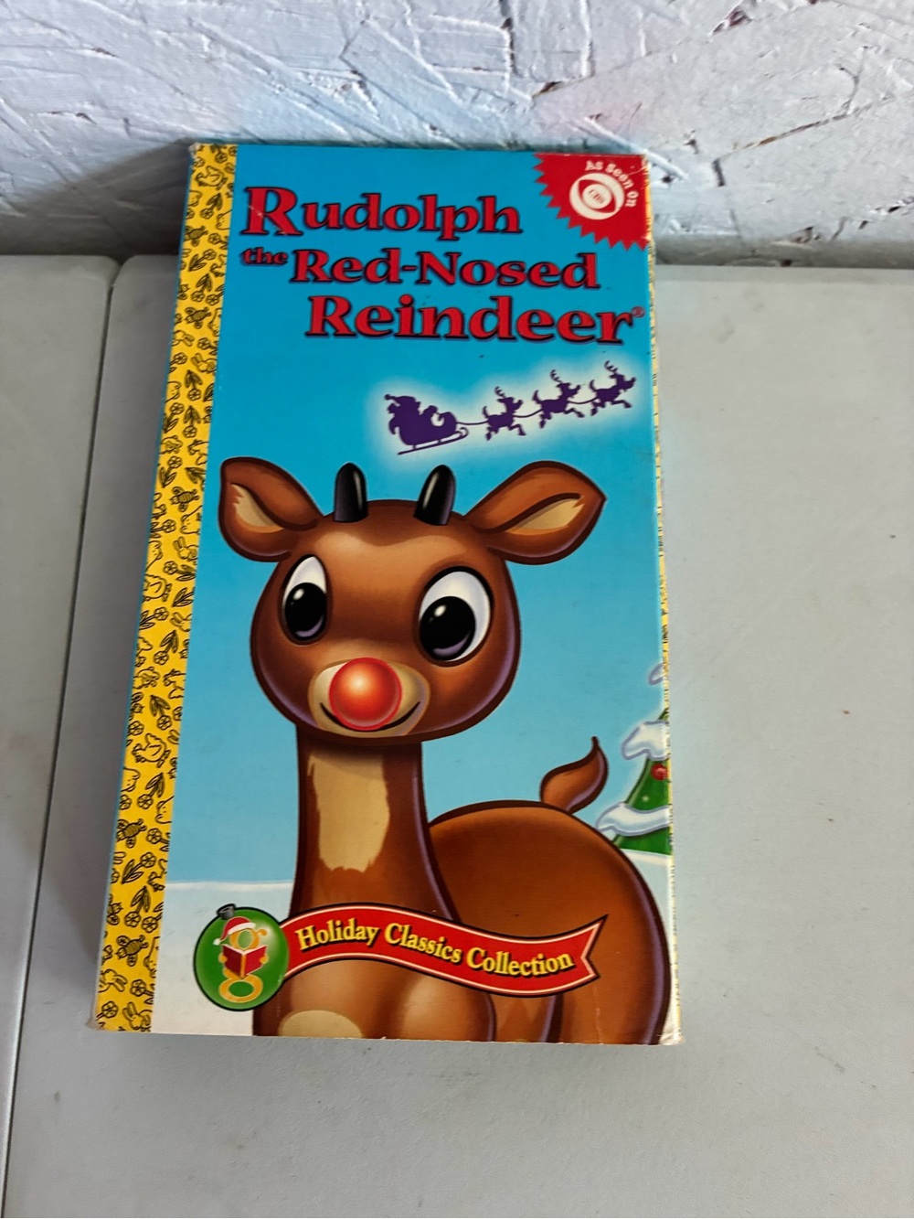 Rudolph the Red-Nosed Reindeer Holiday Plush-Inspired Toy - Brown & Red
